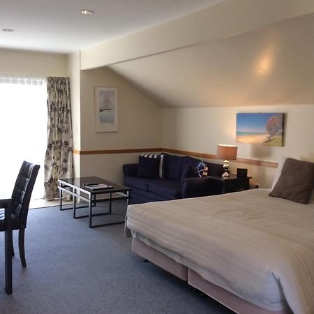 Ocean Motel Paraparaumu Exterior photo